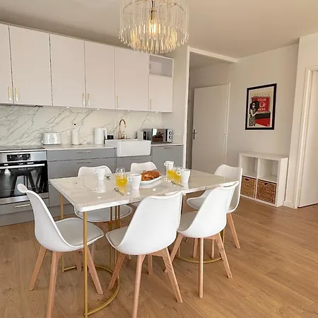 Le Penthouse Pesaro L *