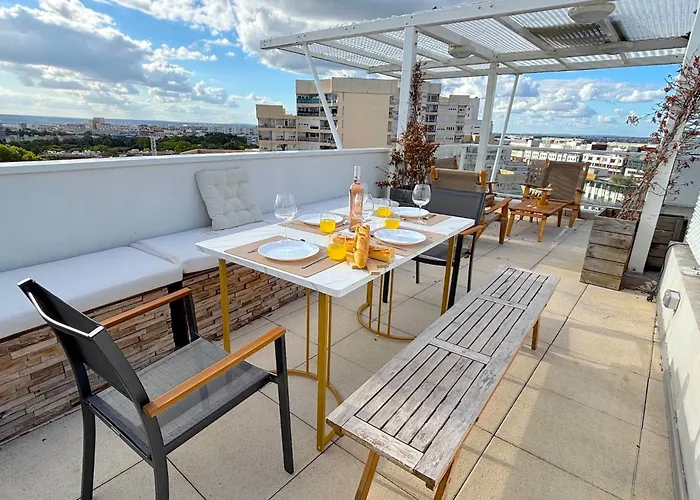 Apartamento Le Penthouse Pesaro L *