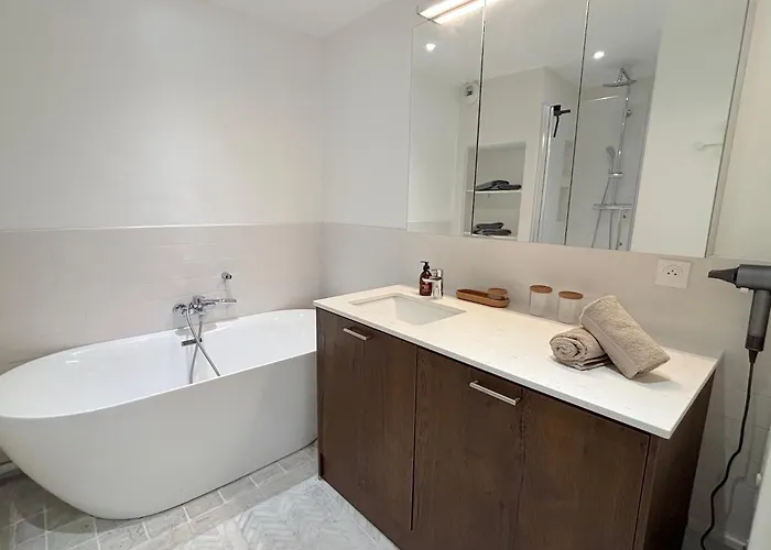 Le Penthouse Pesaro L * Nanterre