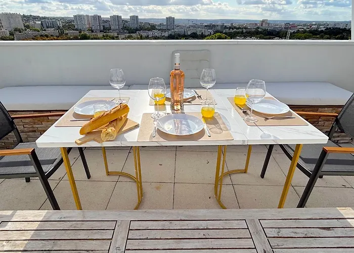 Le Penthouse Pesaro L * Nanterre