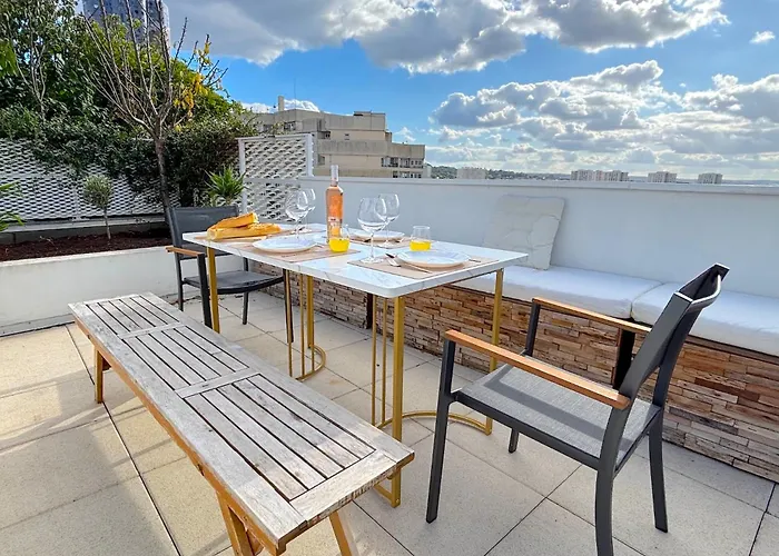 Le Penthouse Pesaro L Nanterre